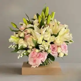 Classic Elegance: Pink & Cream Rose and Lily Bouquet