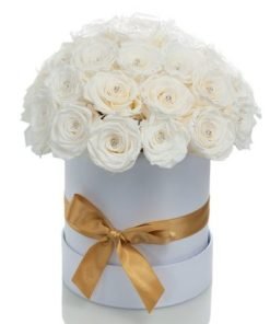 Next Day Delivary Luxury White Roses Hat Bouquet Box