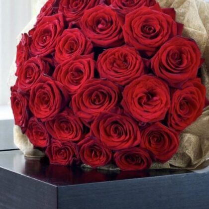 Buy Naomi luxury 50 red roses bouquet Flower Delivery UK