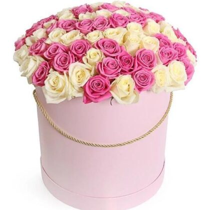 Next Day Delivery Fresh Pink and White Roses Hat Bouquet Box For Gift