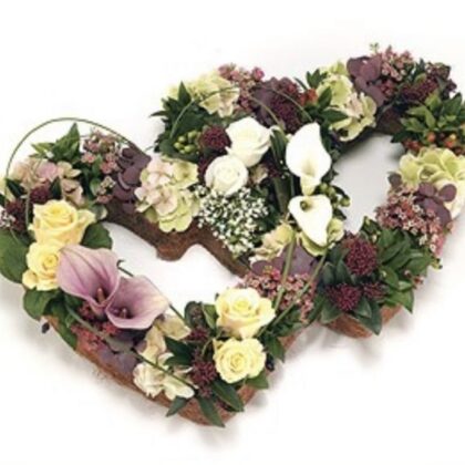 Sweet Double Heart Wreath