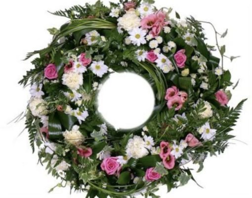 Pink & White Floral Wreath uk