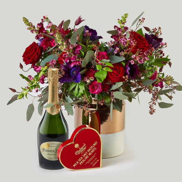 Romantic Roses, Champagne, and Chocolate Gift Set