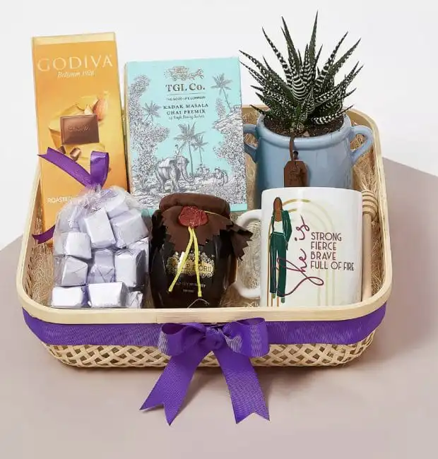 Luxury New Baby Gift Basket 1 Find The Perfect Gift For Birthdays, Anniversaries, House Moves And More.