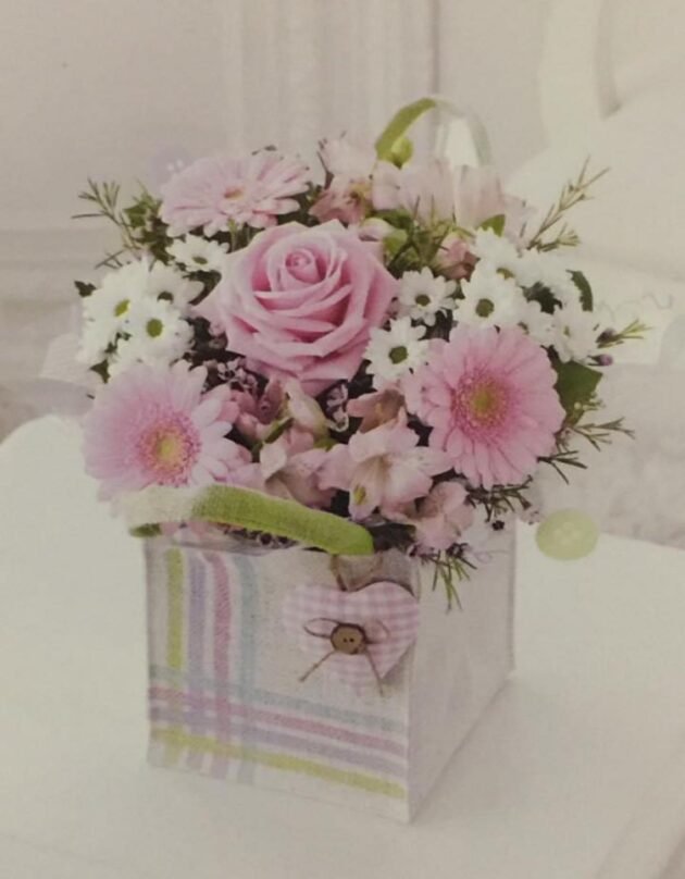 Baby Girl Flower Gift Box | Buy Floral Gift Box For Girl | Online Flower Company