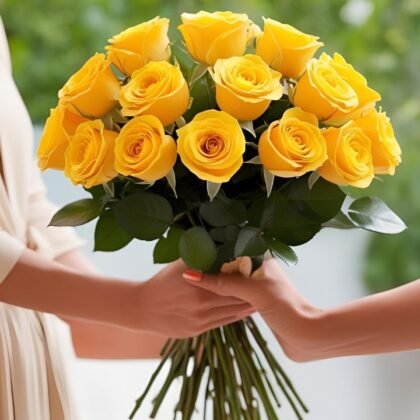 Dozen Hand tied Yellow Rose For Mother's Day flowers UK - Fresh, vibrant yellow roses in a hand-tied bouquet perfect for Mother's Day delivery across the UK.