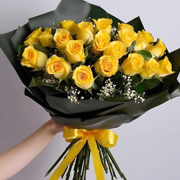 Dozen Hand tied Yellow Rose For Mother's Day flowers UK - Gorgeous yellow roses arranged in a hand-tied bouquet, perfect for Mother’s Day celebrations with next-day delivery across the UK