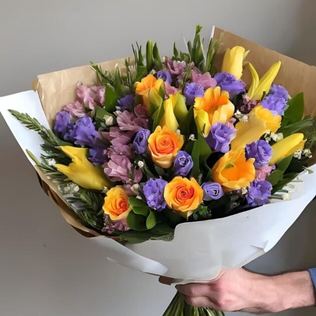 Hand Tied Spring Flower Bouquet for Mother’s Day – Vibrant Blooms in a Beautiful Handcrafted Arrangement