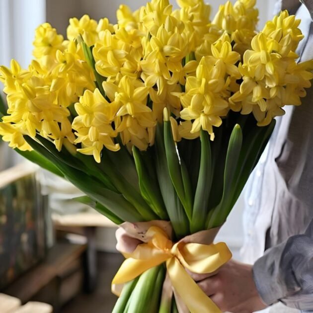 Bright Yellow Hyacinth Mother’s Day Flowers Delivery – Fresh and Beautiful Bouquet