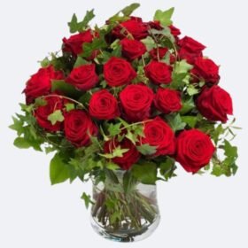 Classic Deep Red Roses Hand‑Tied in Vase