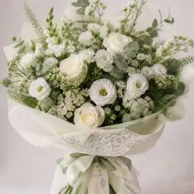 Luxury White Rose & Lisianthus Bouquet