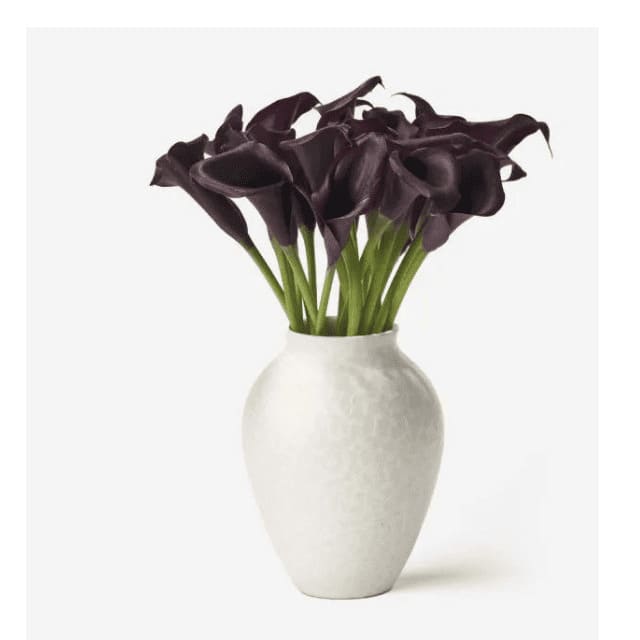 Large black lily vase 1 Large black lily vase
