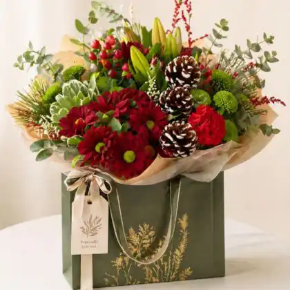 Unique Christmas flower arrangements